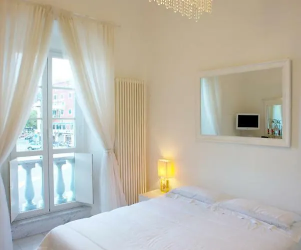 Vittoria Gasthuis 3*