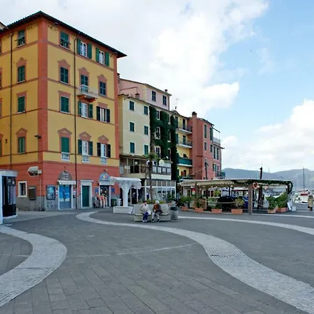 Vittoria 3* Lerici